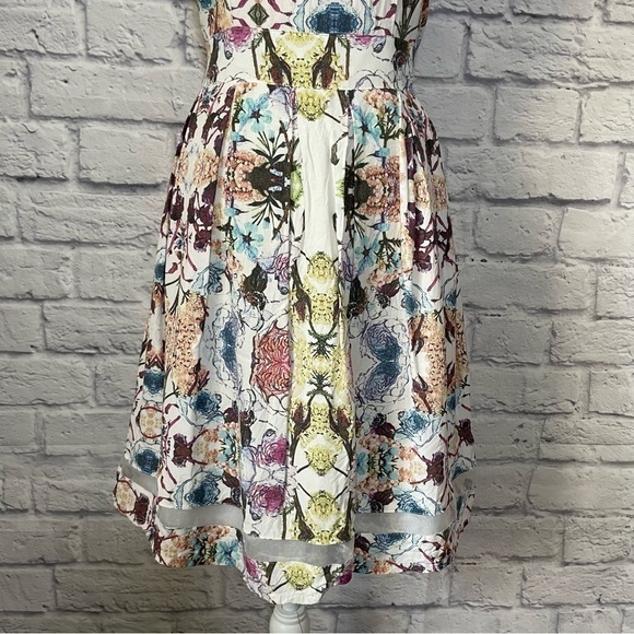 Ricki's Sleeveless Abstract Watercolor Tie Back Midi Dress Size 2 - Picture 5 of 12